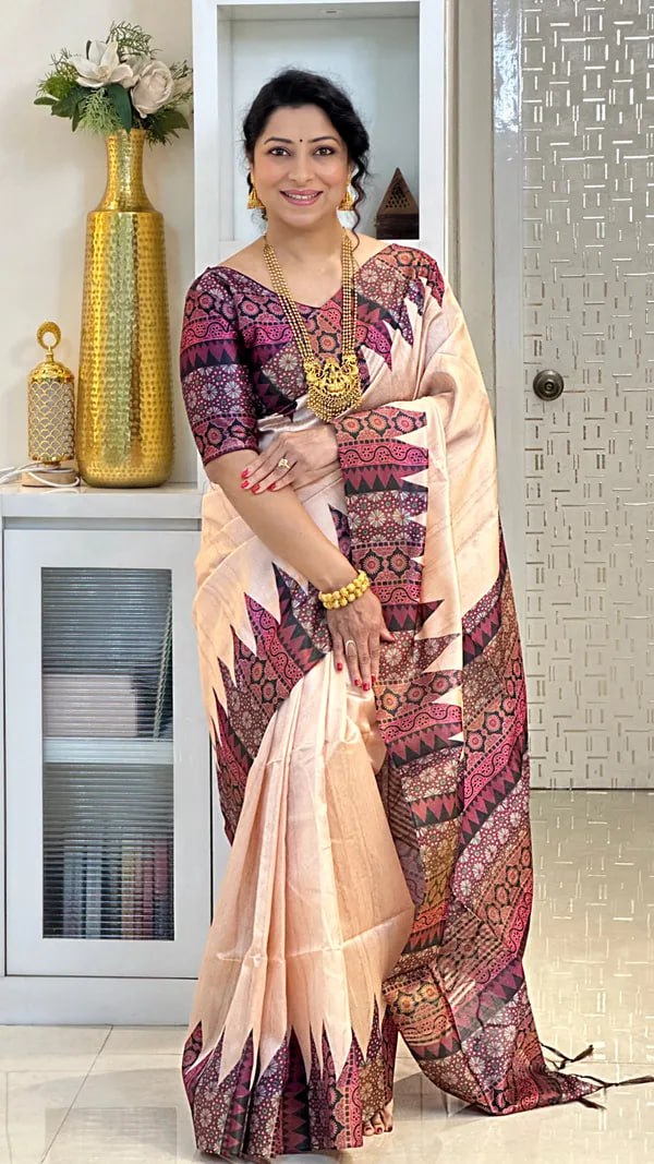 Wine Soft Tussar Silk Saree With Beautiful Print With Attractive Pallu And Contrast Pallu With Tassal
