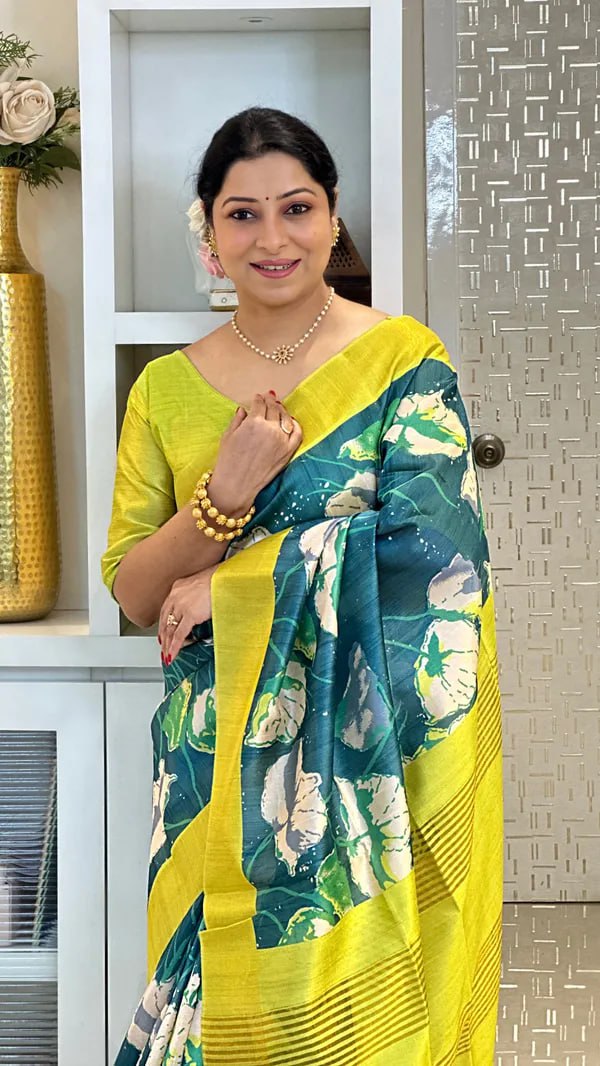 Teal Soft Tussar Silk Saree With Beautiful Print With Attractive Pallu And Contrast Pallu With Tassal