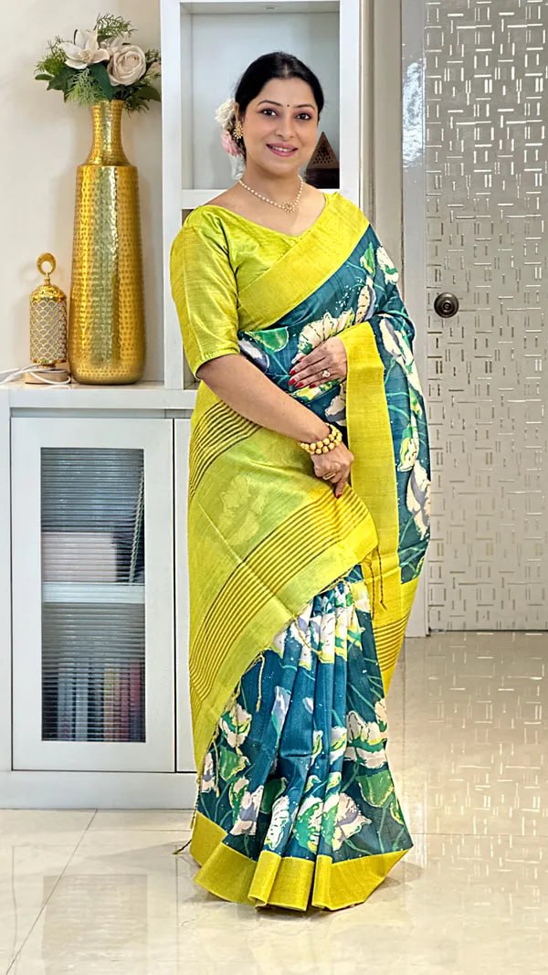 Teal Soft Tussar Silk Saree With Beautiful Print With Attractive Pallu And Contrast Pallu With Tassal