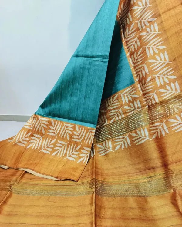SOFT TUSSAR SILK SAREE WITH BEAUTIFUL PRINT WITH ATTRACTIVE PALLU AND CONTRAST PALLU WITH TASSAL