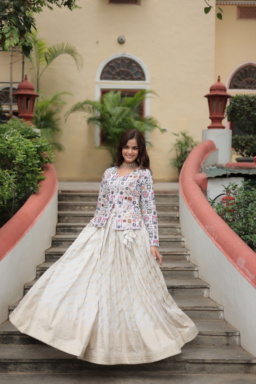 Trending Fashionable Co-ord Set with Rich Thread-Sequins Embroidered work Blouse and Dayble Viscose Lehenga Which looks Amazing for Any Functions. ๐ฅฐ