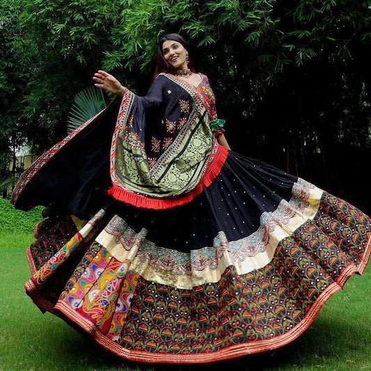 Black Colour Heavy Printed Lehngha Choli