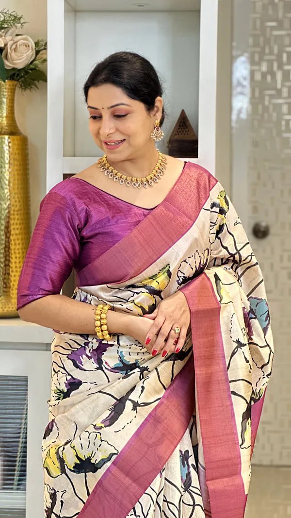 Cream Soft Tussar Silk Saree With Beautiful Print With Attractive Pallu And Contrast Pallu  With Tassal