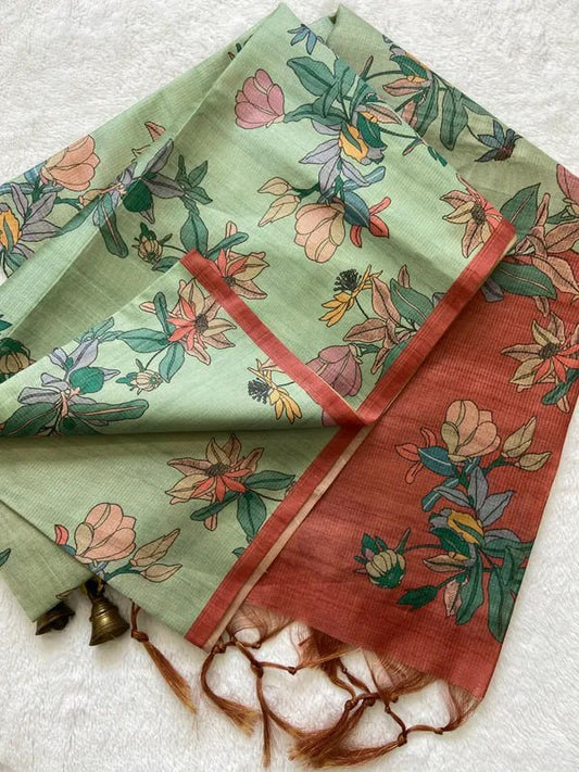 Red Soft Tussar Silk Saree With Beautiful Print With Attractive Pallu And Contrast Pallu  With Tassal