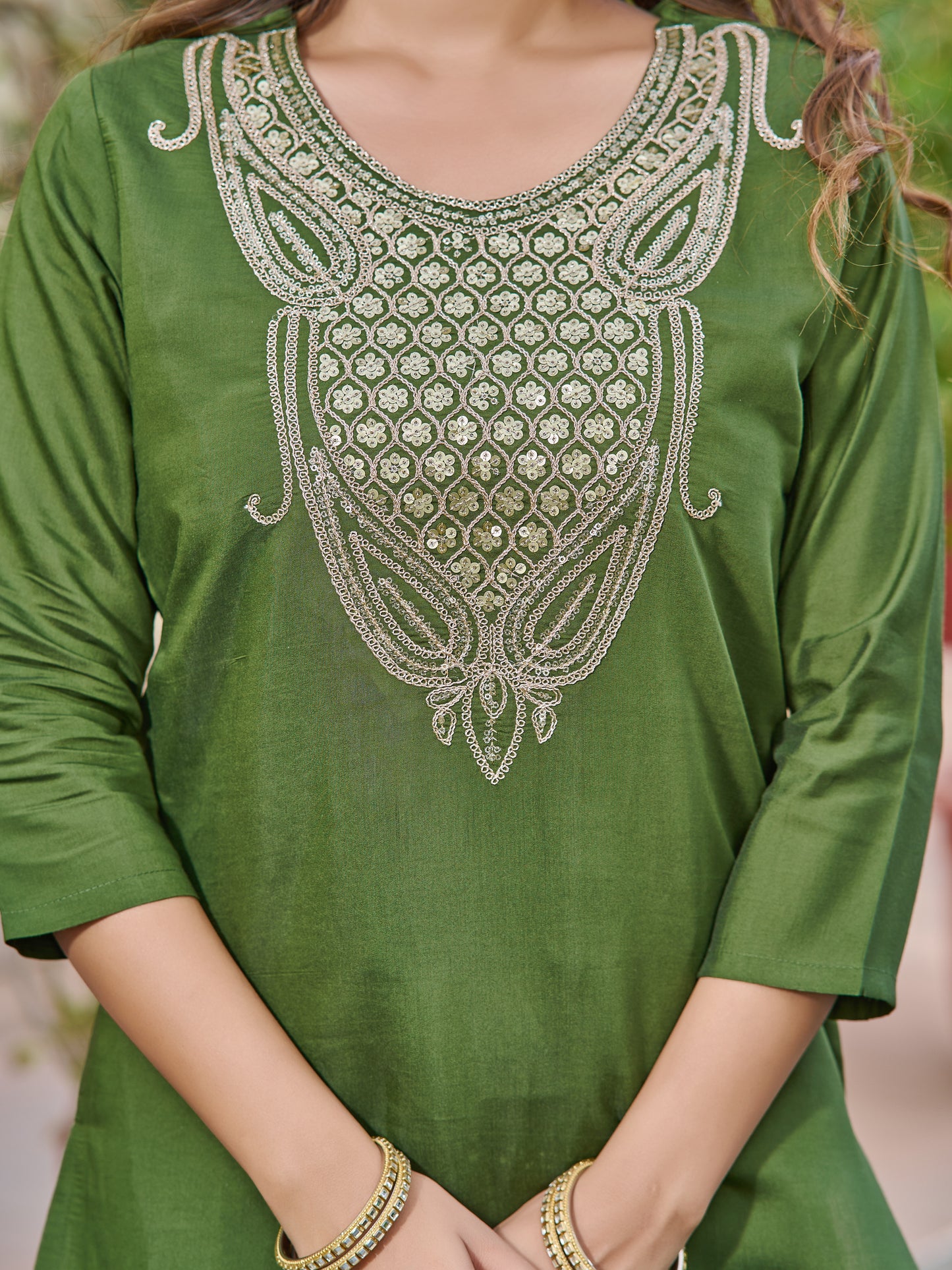 GREEN EMBROIDERY WORK KURTI PANT WITH FANCY DUPATTA